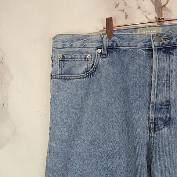 Everlane Denim 33 Relaxed Straight Jean Light Wash Button Fly Crop High Rise NEW - Picture 3 of 12
